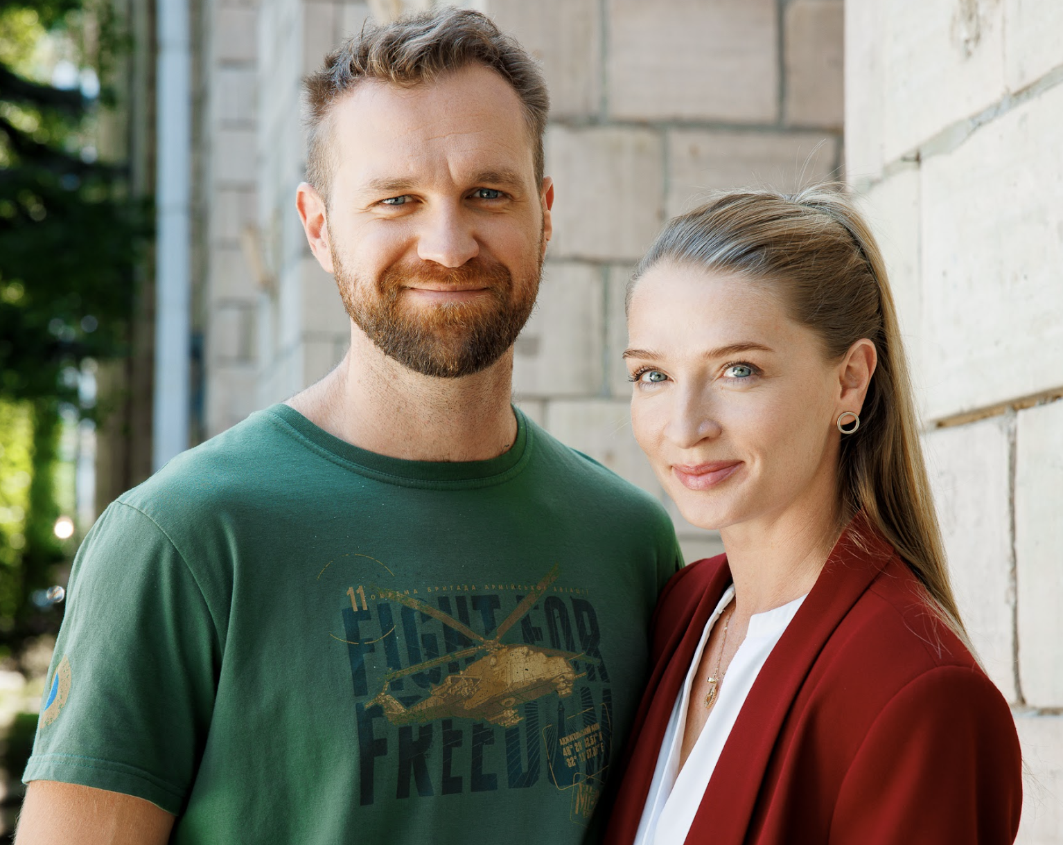 Від Цимбалюка до Пустовіт: всі зірки, яких можна побачити у детективі "Розтин покаже"